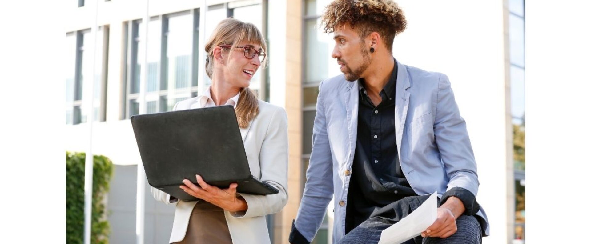 Die neuesten Modetrends im Herbst 2024: Stilvoll und vielseitig