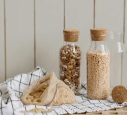 Innovative Raumgestaltung: Akustik-Wandpaneele aus Recyceltem Kork mit Integrierter Heizung