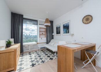 Flur ohne Chaos: Stauraum, Licht und robuste Materialien für 4 bis 10 m2