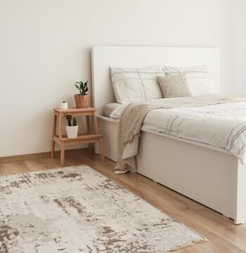 Schallschutz in Mietwohnungen ohne Baustelle: 14 Maßnahmen gegen Trittschall, Stimmen und Hall