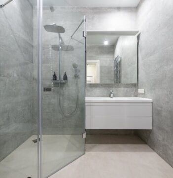 Wäscheplatz im Bad: 15 Lösungen für Trocknen, Lüften und Ordnung auf 4 bis 8 m2