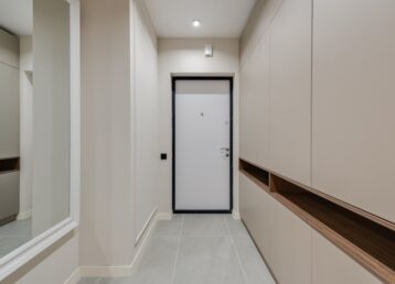 Stauraum unter der Treppe nutzen: 12 Lösungen für Flur, Wohnzimmer und Home Office