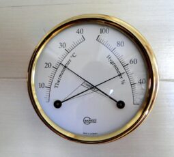 Richtig lüften ohne Schimmel: Stoßlüften, Querlüften und Feuchte-Check für Altbau und Neubau