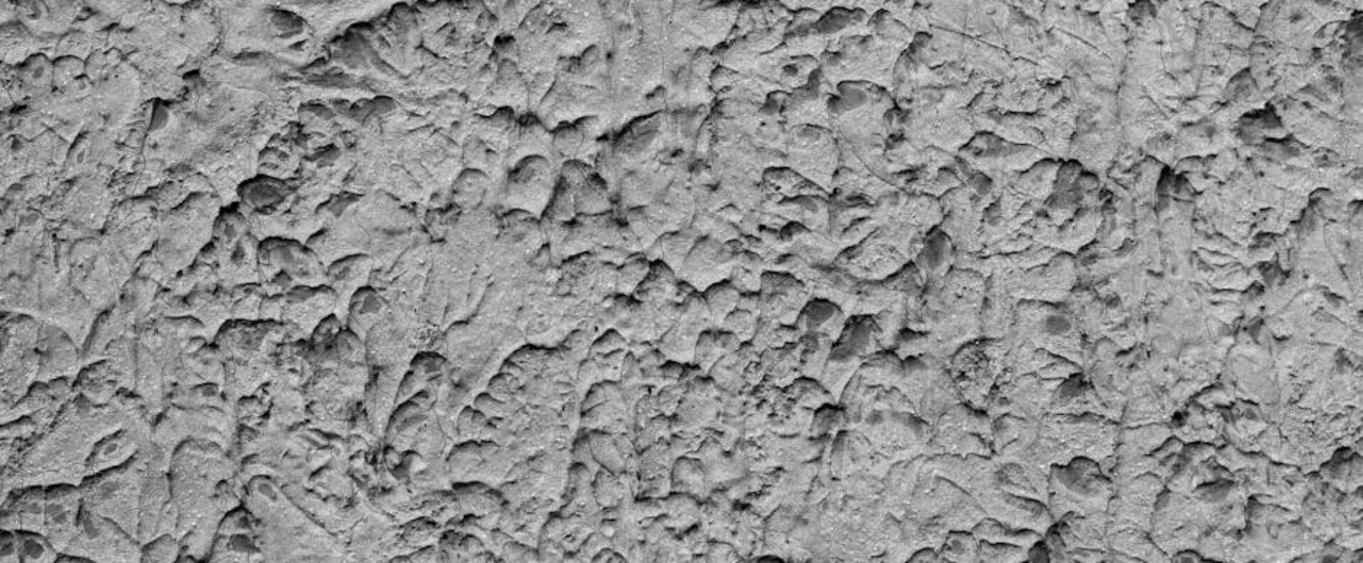 Feuchte Kellerwand von innen sanieren: Diagnostik, Abdichtung und Innenausbau ohne Folgeschäden