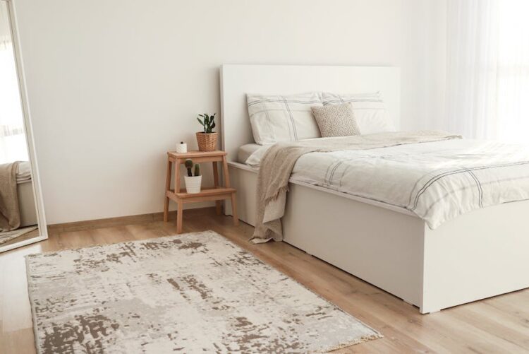 Bett quietscht oder knarzt? Ursachen finden und dauerhaft beheben (ohne neues Bett)