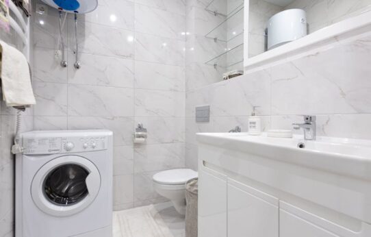 Trockener Waschtrockner im Bad: Feuchte, Gerüche und Lautstärke in 4 bis 8 m2 sicher in den Griff bekommen