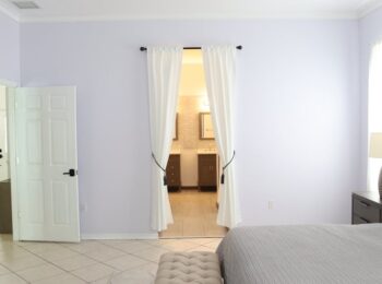 Schallarme Schlafzimmertür nachrüsten: Dichtung, Absenkdichtung und Türspalt sauber lösen